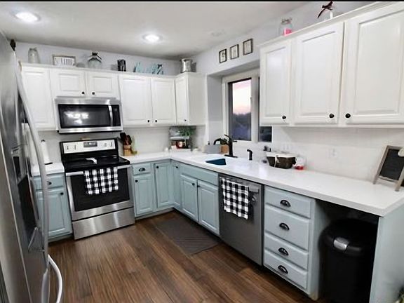 5th image of 6704 N 104th St