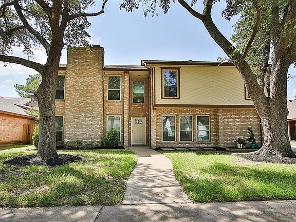 4th image of 15607 Stoney Fork Dr