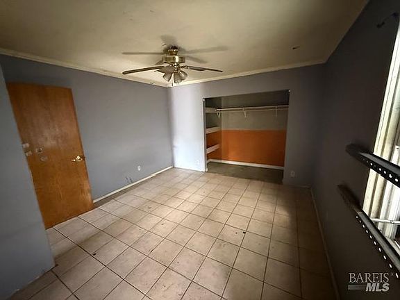 5th image of 697 Nevada Street