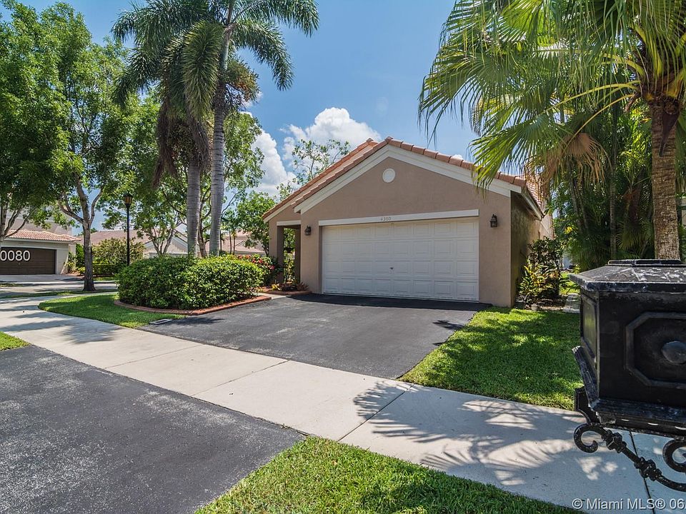 1st image of 4300 Dogwood Cir