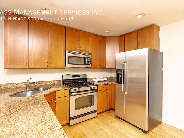 6305 N Francisco Ave #6305 — Photo 2