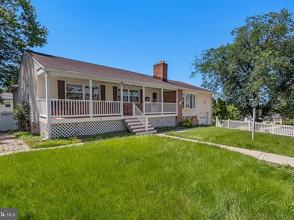 2nd image of 219 Coronet Dr
