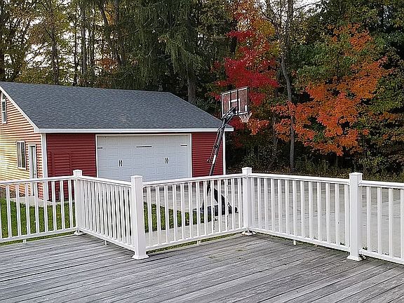 2.5 car detached garage.