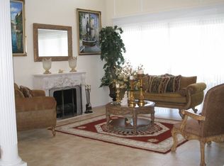 15405 De Havilland Ct, Wellington, FL 33414