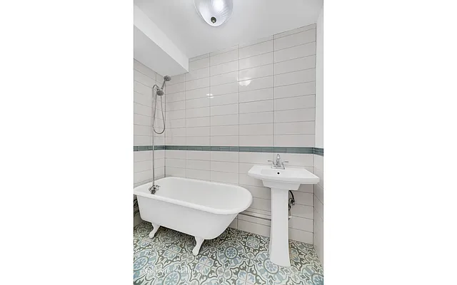 Rented by Douglas Elliman | media 28