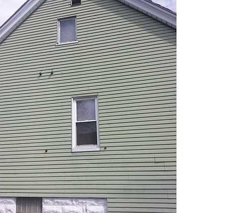 3rd image of 156 Floss Ave
