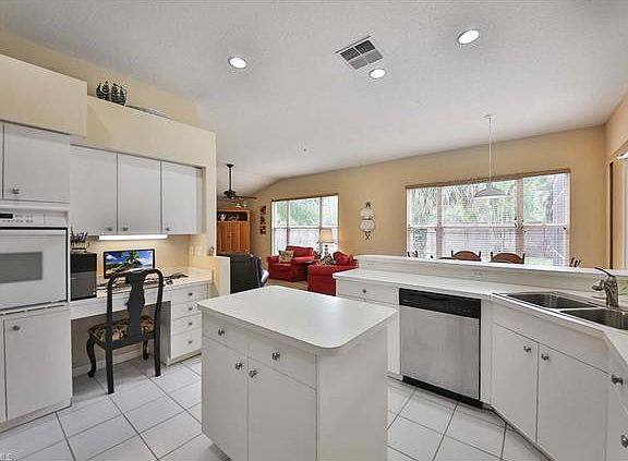 2nd image of 1532 Honor Ct