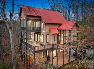 184 Deep Woods Ln, Saluda, NC 28773