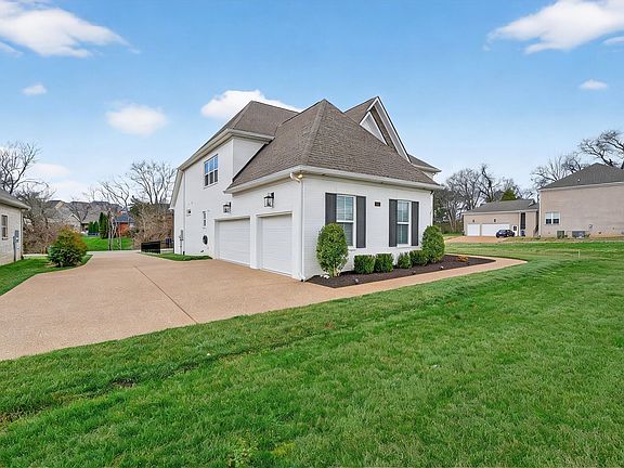 4th image of 110 Arkstone Ln