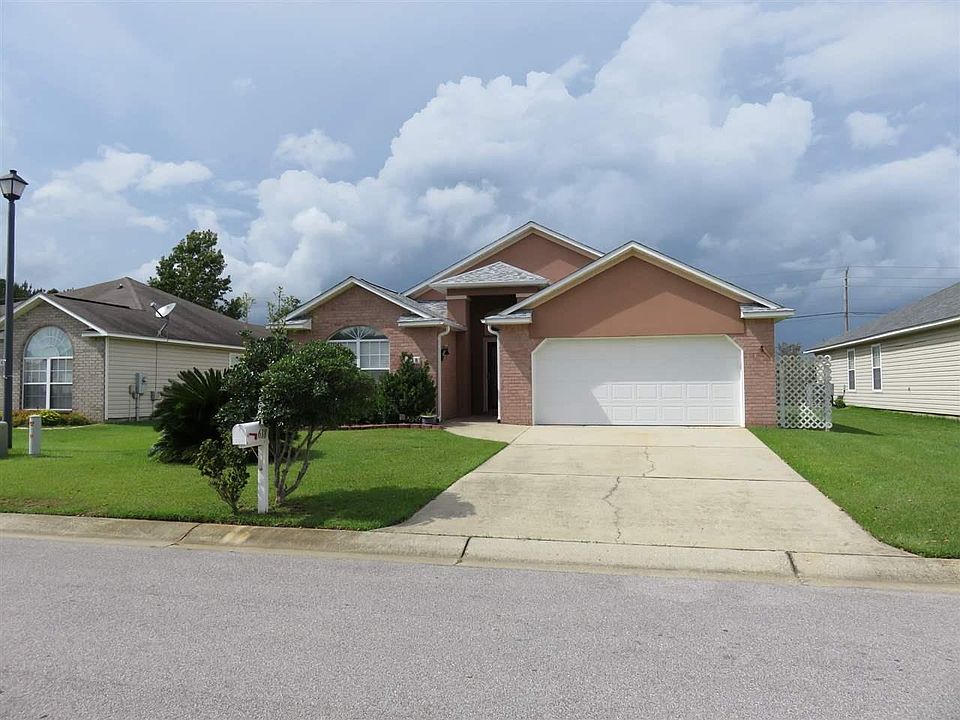 1st image of 618 Hanley Downs Dr