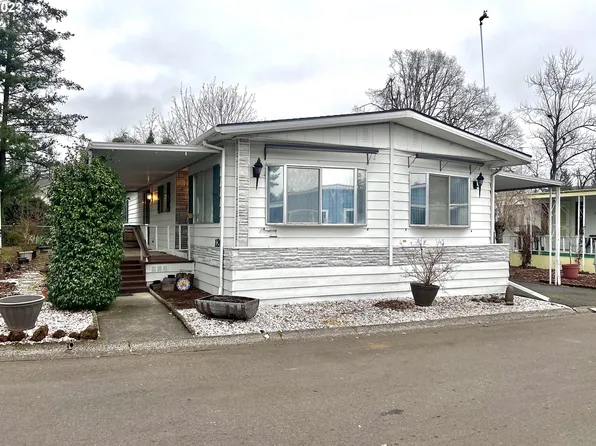 13640 SE Highway 212 Unit 126, Clackamas, OR 97015