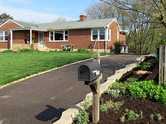4th image of 3461 Overbrook Dr