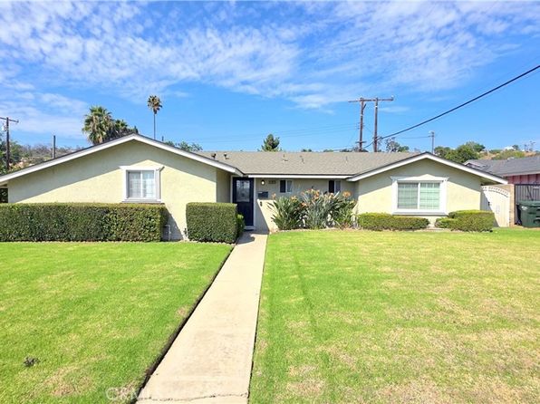 1185 Douglass Dr
