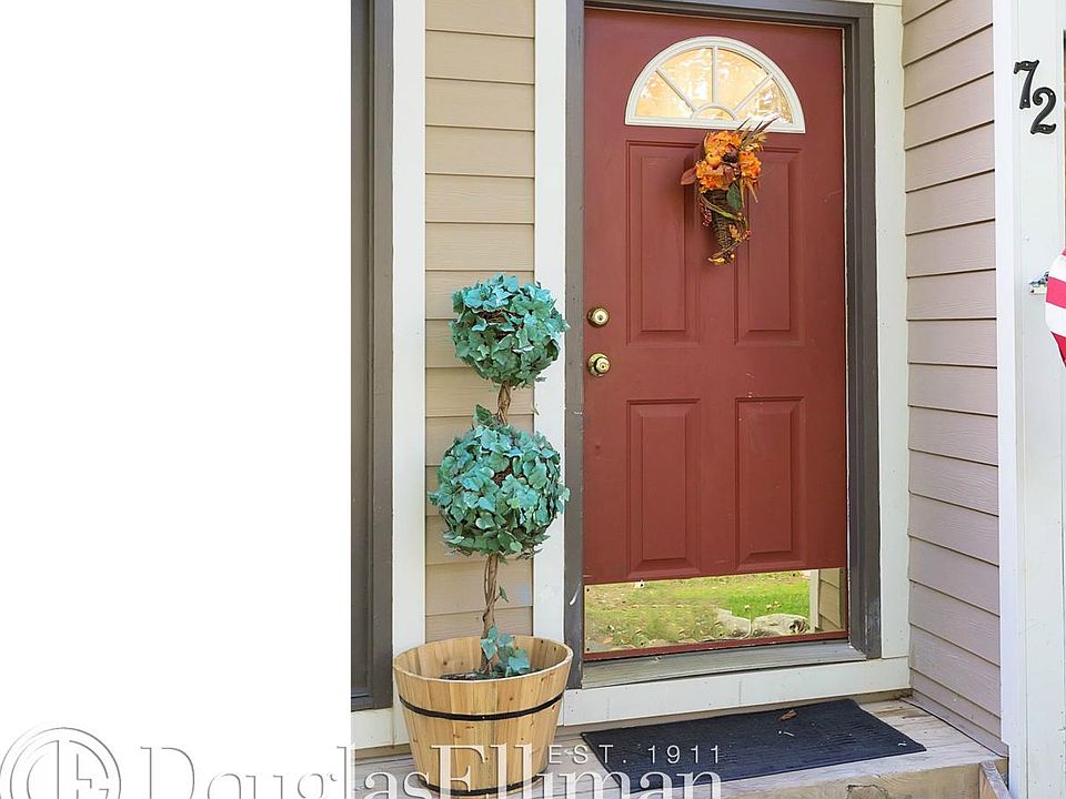 1st image of 72 Park Dr #72