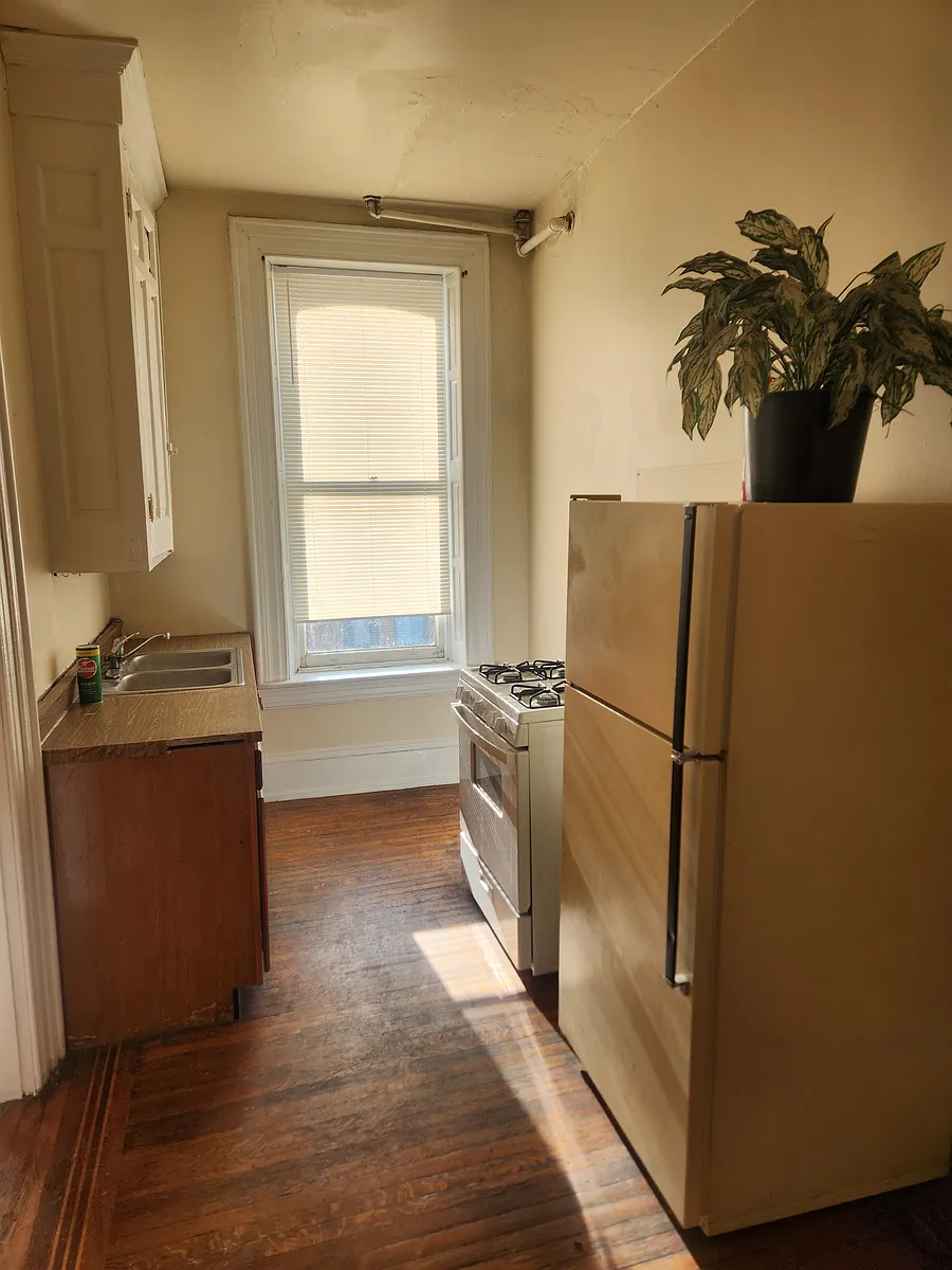Building Photo - 145 E Philadelphia St #2F