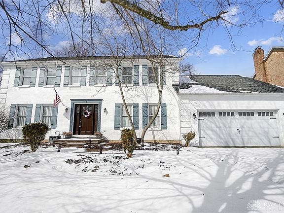 4th image of 115 Bradford Dr