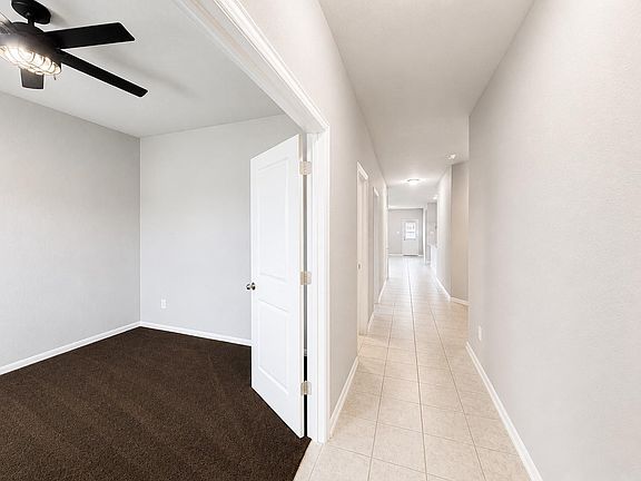 2nd image of 2805 Coral Dr