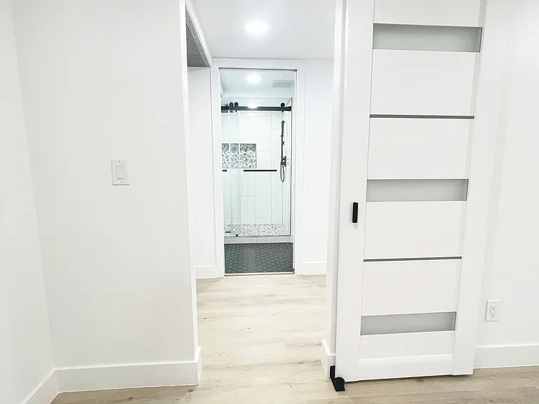Walk in closet