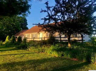 339 Viewmont Rd, Germantown, NY 12526