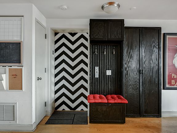 5th image of 306 2nd St APT 5B