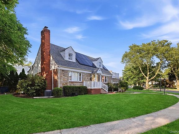 2nd image of 47 Sperry Court