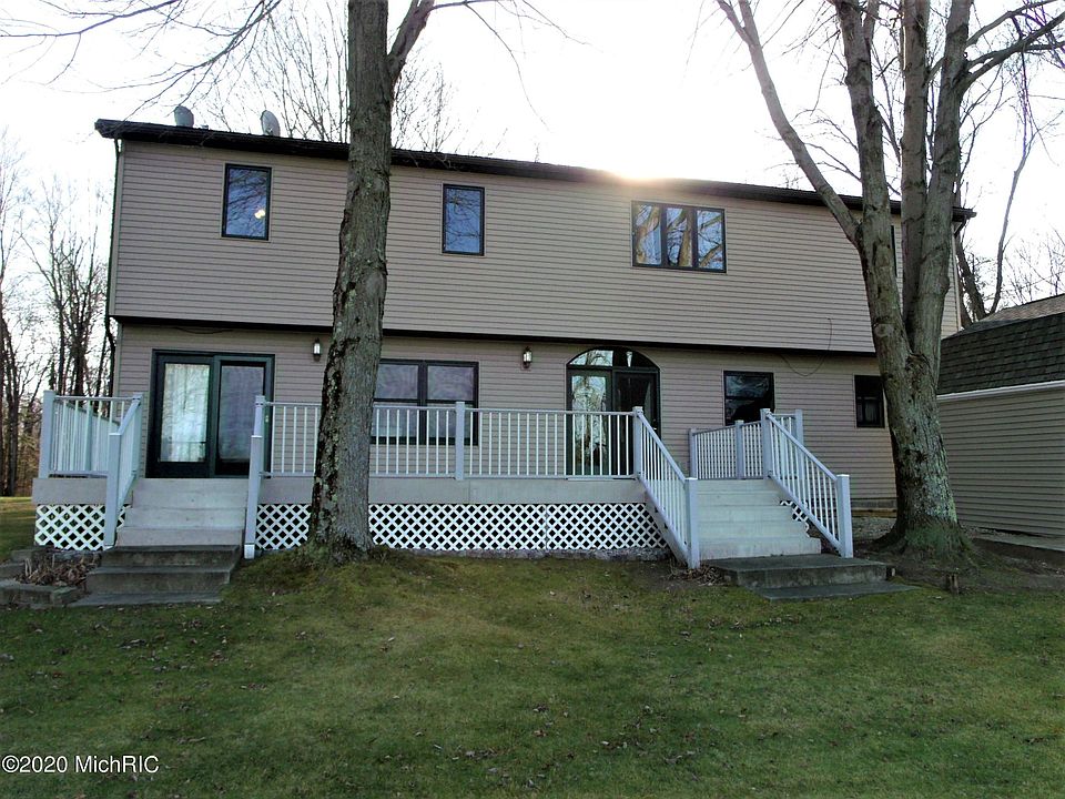 1st image of 2963 Meade Rd