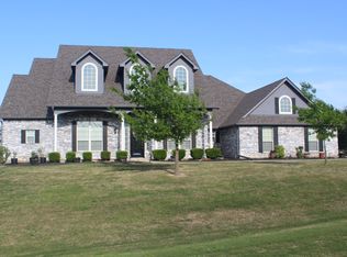10233 Mustang Downs Dr, Benbrook, TX 76126