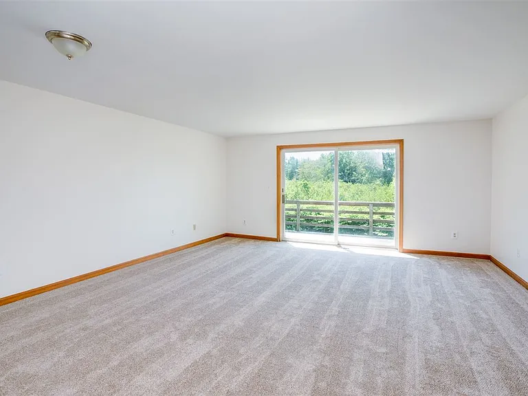 84 Union St #5 — Photo 9