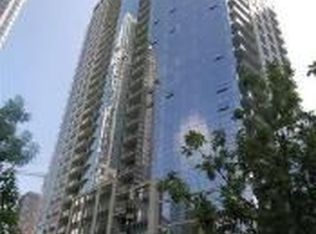 201 N Westshore Dr APT 307, Chicago, IL