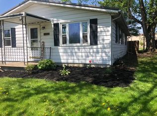 7 Blue River Dr, Columbia City, IN
