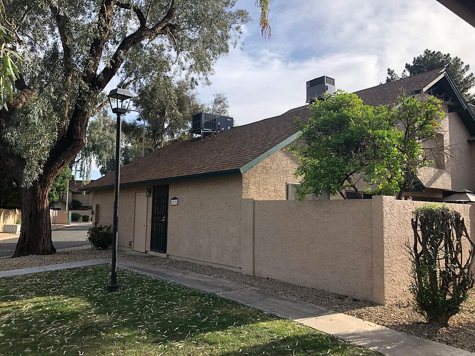 1st image of 8030 N 48th Ave