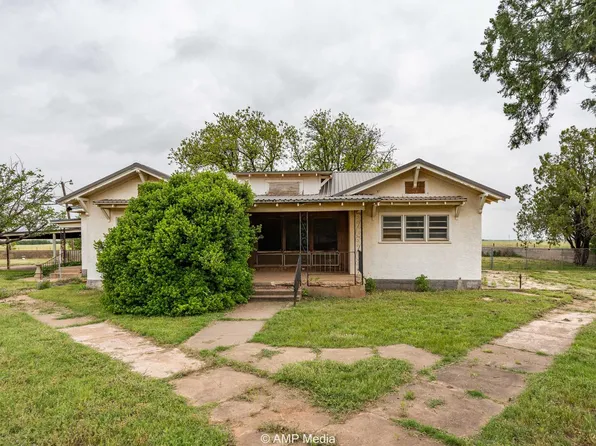 1105 5th St, Rule, TX 79547