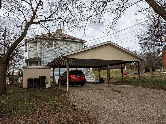 2nd image of 904-906 Maple Ave