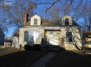 907 Fremont St, Flint, MI 48504