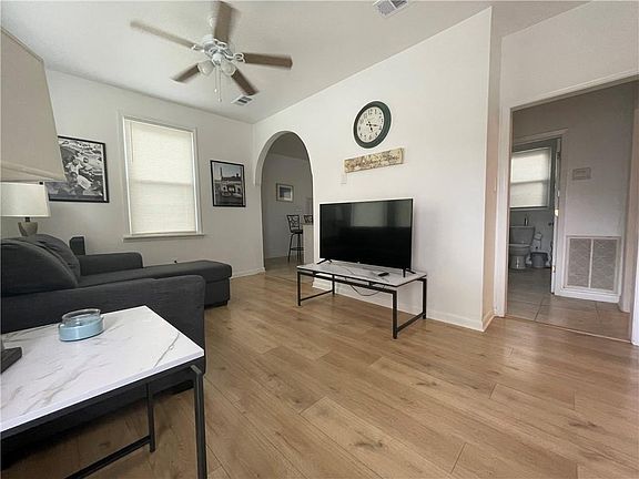 3rd image of 3301 S Dorgenois St