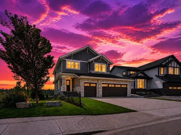219 N Legacy Mount SE, Calgary, AB T2X 2G8