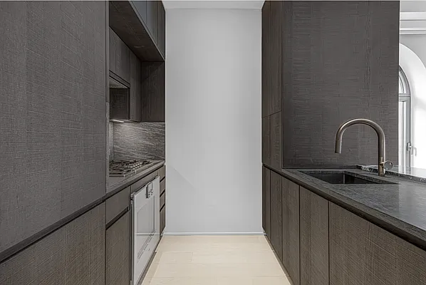 Rented by R New York | media 41