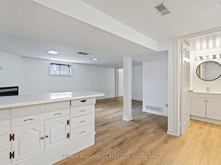88 Wiley St #BASEMENT — Photo 9