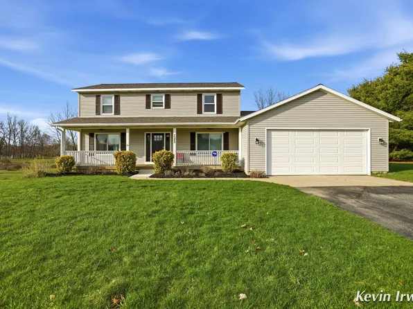 7233 Russet Trl NE, Rockford, MI 49341