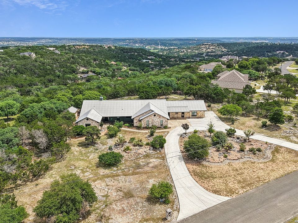 1st image of 1611 Saddlewood Blvd