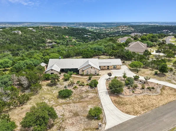 1611 Saddlewood Blvd, Kerrville, TX 78028