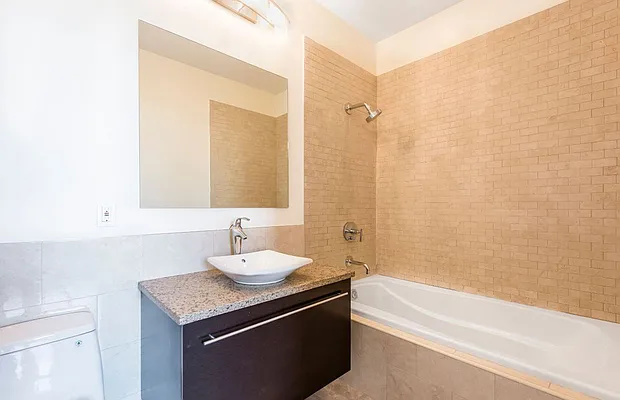 Rented by RE/MAX Midtown | media 27