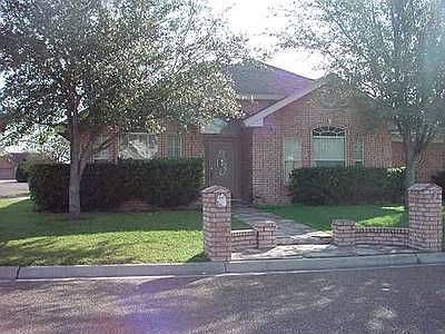 1st image of 2714 Thomas Ln