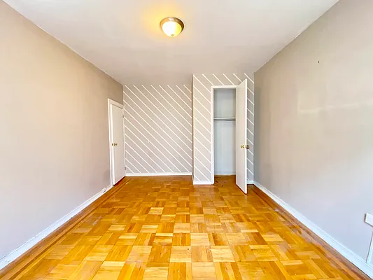 Rented by Bruma Realty LLC | media 22