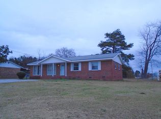 4004 Leviner Rd, Wallace, SC 29596