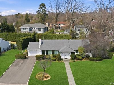 41 Highfield Lane, Roslyn Heights, NY, 11577