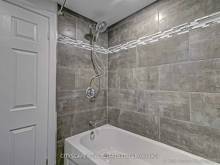 176 Wellesworth Dr #BASEMENT — Photo 20