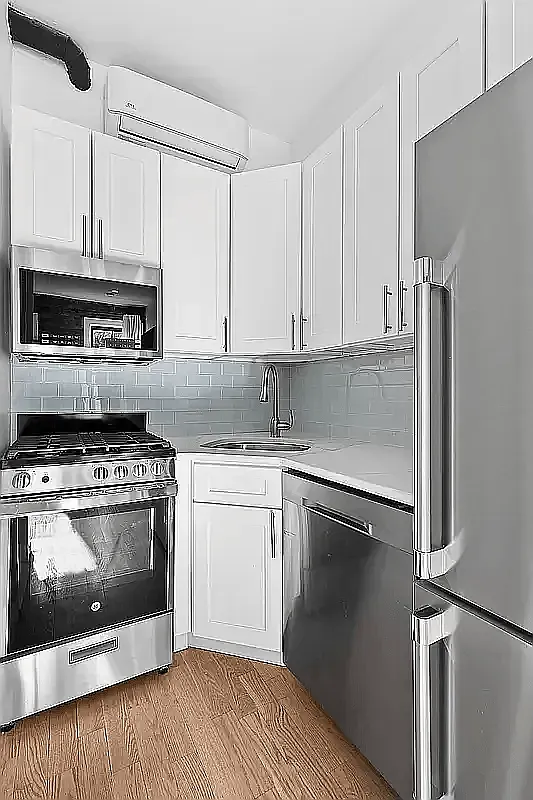 223 Chauncey St — Photo 3