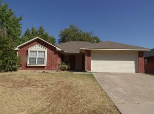 401 Bent Tree Rd, Noble, OK 73068