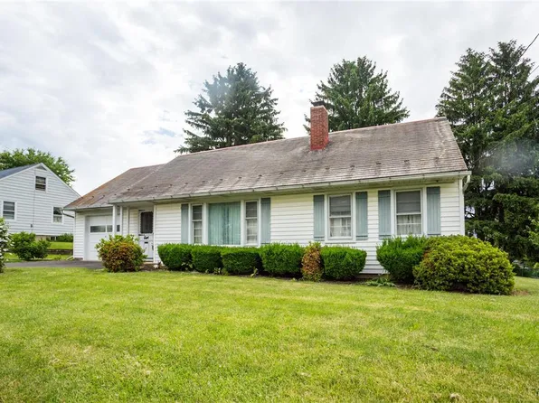 224 Greenwood Ave, Nazareth, PA 18064